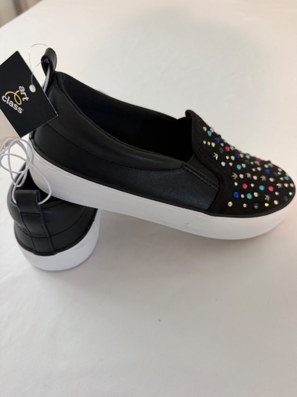 NWT Art Class Girls Hanna Rhinestone Black Slip On Sneakers Size 3 - Picture 3 of 6